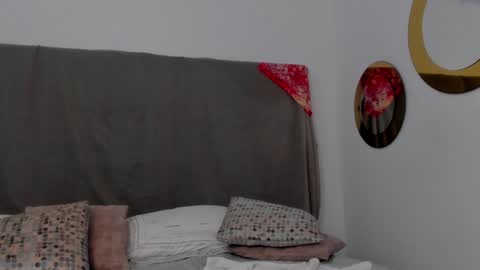 Snapshot of bonniecute_ chatting on 12/04/24, 02:48 online show from 12/04/24, 02:48
