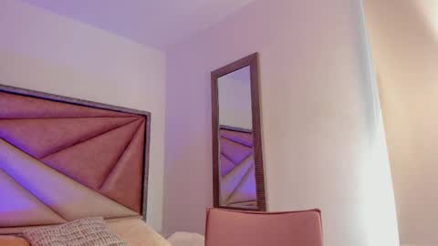   online show from 04/03/26, 01:42