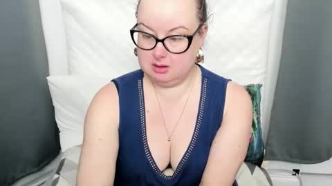 Bonnie online show from 01/18/26, 07:12