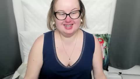 Bonnie online show from 02/05/26, 04:50