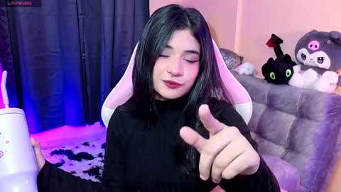 Karen online show from 04/30/26, 05:03