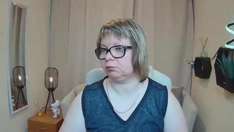 bonnnyboobsy online show from 05/16/26, 12:04