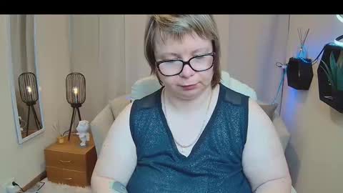 bonnnyboobsy online show from 05/17/26, 12:12