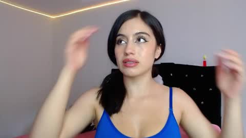 bonny_bonss online show from 04/13/26, 08:03