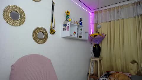 Snapshot of bonny_clyde_xx_ chatting on 03/08/25, 03:17 Soffy Brooks Independent model online show from 03/08/25, 03:17