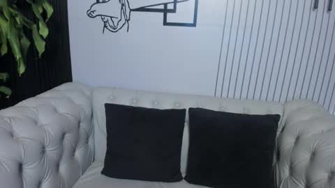 Vicky online show from 04/20/26, 11:13