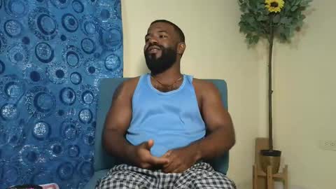 Snapshot of bonsai160723 chatting on 02/01/26, 07:45 kevin hart online show from 02/01/26, 07:45