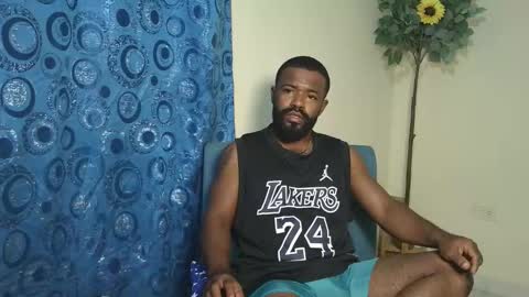 Snapshot of bonsai160723 chatting on 02/04/26, 04:51 kevin hart online show from 02/04/26, 04:51