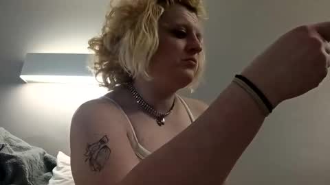 boobookittyfuxx online show from 02/18/26, 05:47