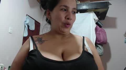 Luciana independent model online show from 04/14/26, 08:37