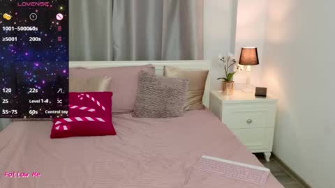 Mila online show from 09/09/25, 05:56