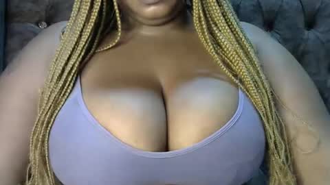 Snapshot of boobvherry chatting on 04/23/26, 03:41 boobvherry online show from 04/23/26, 03:41