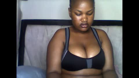 boobylicious012 online show from 05/27/26, 12:35