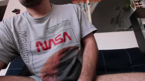 Snapshot of boomboomhoot chatting on 12/20/24, 06:24 Maggie and Jay  online show from 12/20/24, 06:24