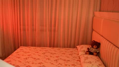 boootyfrytti online show from 04/18/26, 08:42