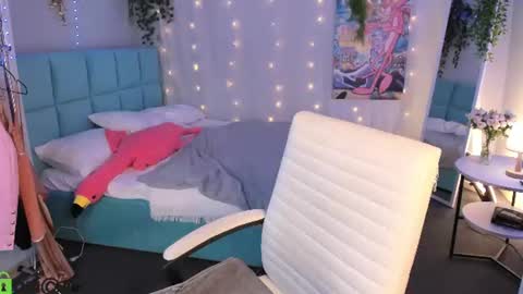 Snapshot of booozekirs_ chatting on 07/20/26, 02:59 Milena online show from 07/20/26, 02:59