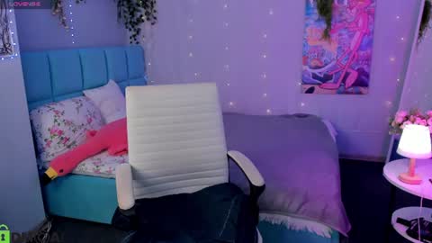 Snapshot of booozekirs_ chatting on 07/27/26, 03:02 Milena online show from 07/27/26, 03:02