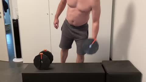 Snapshot of boopye chatting on 10/21/25, 07:42 boopye online show from 10/21/25, 07:42