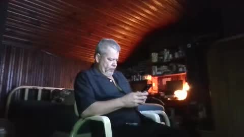 Booshwa online show from 10/15/25, 05:29