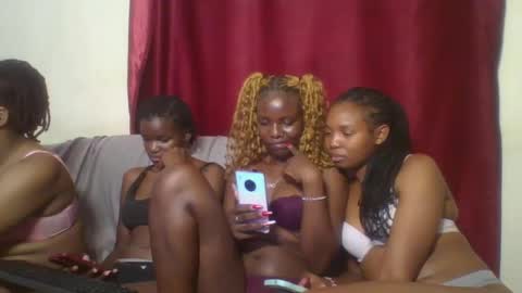 Snapshot of bootie_caramel chatting on 02/26/25, 05:17 bootie_caramel online show from 02/26/25, 05:17