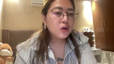 Princess online show from 11/10/25, 12:04