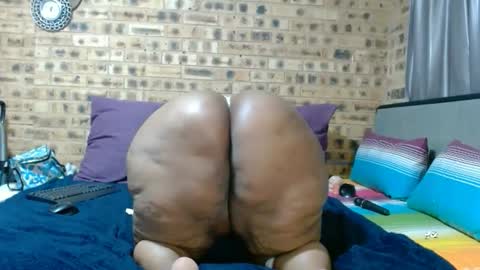 bootytwerkxxx online show from 04/01/26, 01:39