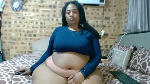 Snapshot of bootytwerkxxx chatting on 06/23/26, 03:04 bootytwerkxxx online show from 06/23/26, 03:04