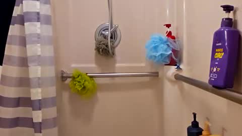 Snapshot of bootywhoknows chatting on 02/14/26, 07:10 bootywhoknows online show from 02/14/26, 07:10