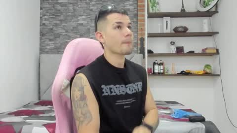 Snapshot of booyhott_ chatting on 02/14/26, 06:59 booyhott_ online show from 02/14/26, 06:59