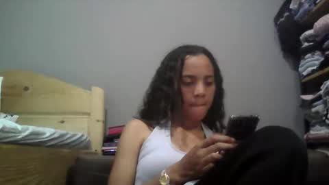 boozyArt online show from 10/25/25, 03:07