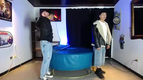 Snapshot of boranget chatting on 11/21/25, 11:42 boranget online show from 11/21/25, 11:42