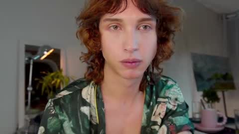 Snapshot of boream_ chatting on 03/08/25, 11:39 Bream online show from 03/08/25, 11:39