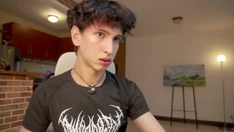 Snapshot of boream_ chatting on 09/15/25, 11:10 Bream online show from 09/15/25, 11:10