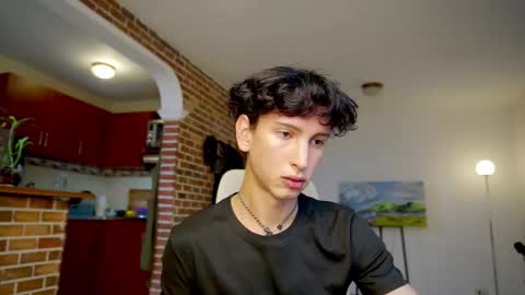 Snapshot of boream_ chatting on 09/16/25, 11:33 Bream online show from 09/16/25, 11:33