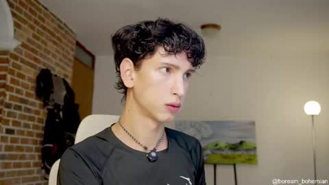 Snapshot of boream_ chatting on 09/20/25, 11:44 Bream online show from 09/20/25, 11:44