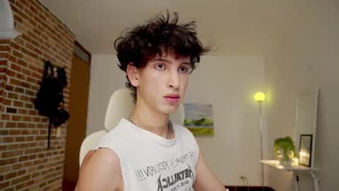 Snapshot of boream_ chatting on 10/23/25, 11:20 Bream online show from 10/23/25, 11:20