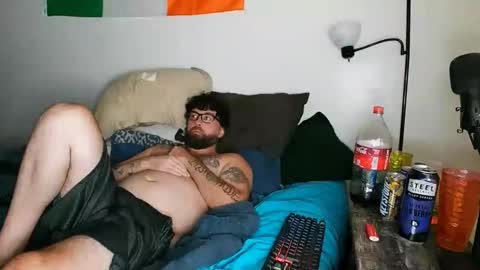 Snapshot of boredandirish21 chatting on 10/03/25, 05:32 boredandirish21 online show from 10/03/25, 05:32