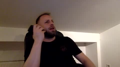 hugo online show from 04/19/26, 06:43