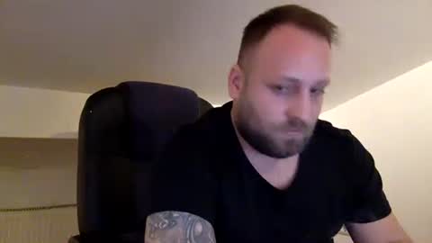 hugo online show from 04/23/26, 07:16