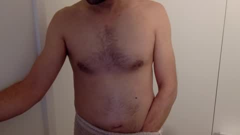 Snapshot of borisvian75019 chatting on 01/08/25, 12:17 HornyBoo online show from 01/08/25, 12:17