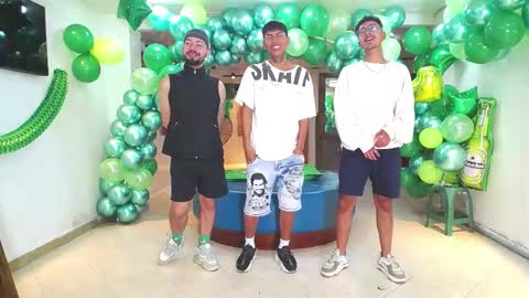 THOMAS AND DAMIAND online show from 03/01/25, 05:20