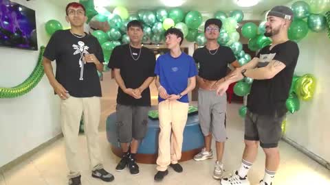 THOMAS AND DAMIAND online show from 03/02/25, 05:12