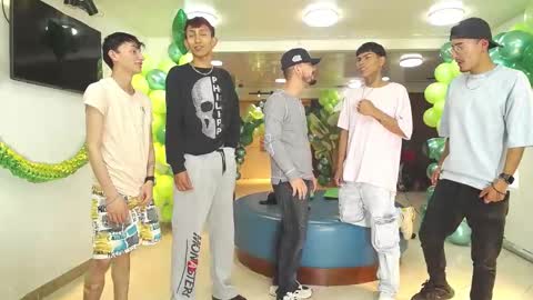 THOMAS AND DAMIAND online show from 03/11/25, 05:05