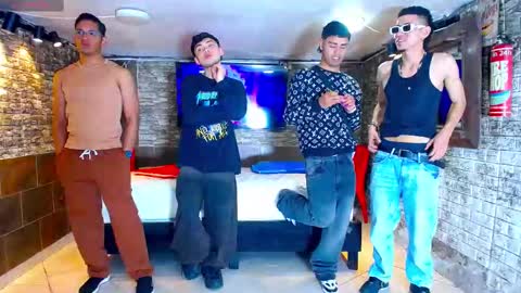 THOMAS AND DAMIAND online show from 09/22/25, 04:47