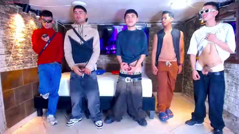 THOMAS AND DAMIAND online show from 09/23/25, 04:48