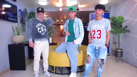 THOMAS AND DAMIAND online show from 10/15/25, 04:12