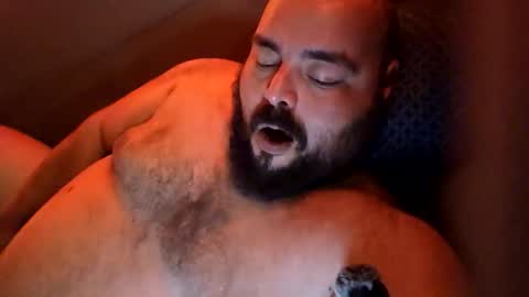 Snapshot of bossdeuce420 chatting on 01/06/26, 05:33 bossdeuce420 online show from 01/06/26, 05:33