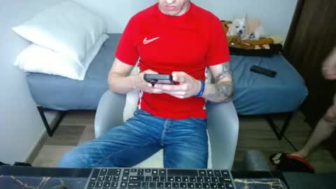 Snapshot of bossking019 chatting on 02/09/25, 01:56 bossking019 online show from 02/09/25, 01:56