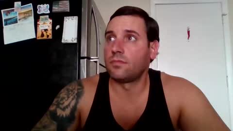 Snapshot of bosslife505050 chatting on 01/18/25, 07:04 The Italian Boss  online show from 01/18/25, 07:04