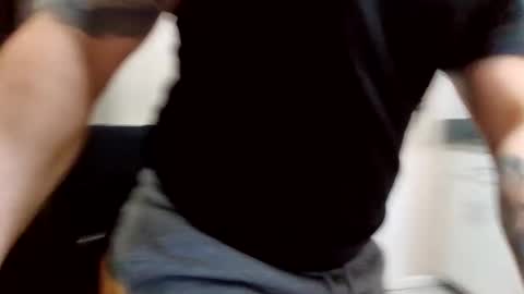 Snapshot of bosslife505050 chatting on 02/17/25, 11:53 The Italian Boss  online show from 02/17/25, 11:53